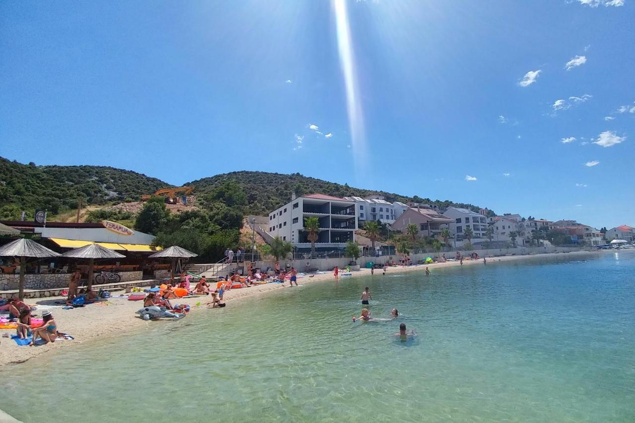 Apartments With A Parking Space Marina, Trogir - 11554 ภายนอก รูปภาพ